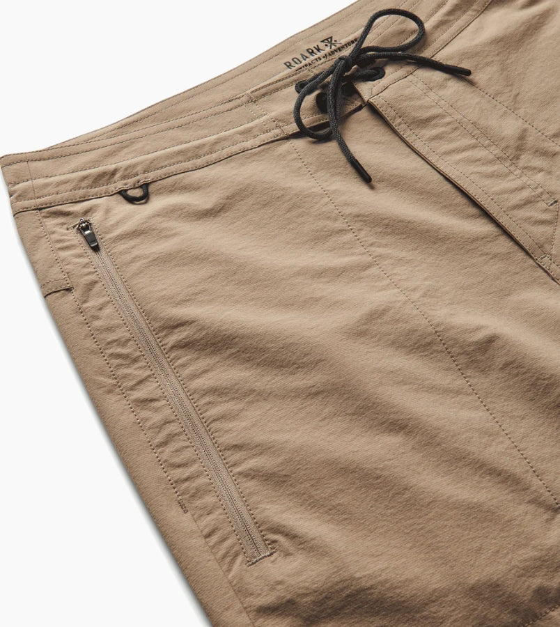 Layover Trail 3.0 18'' Hybrid Travel Shorts Packable