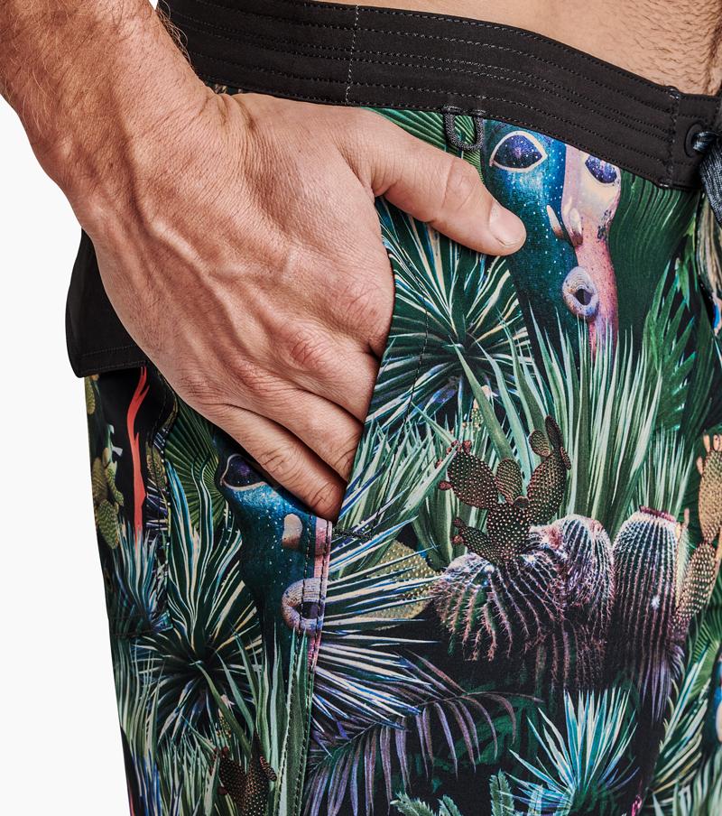 Chiller Jardin Oasis Boardshorts 17" Roark