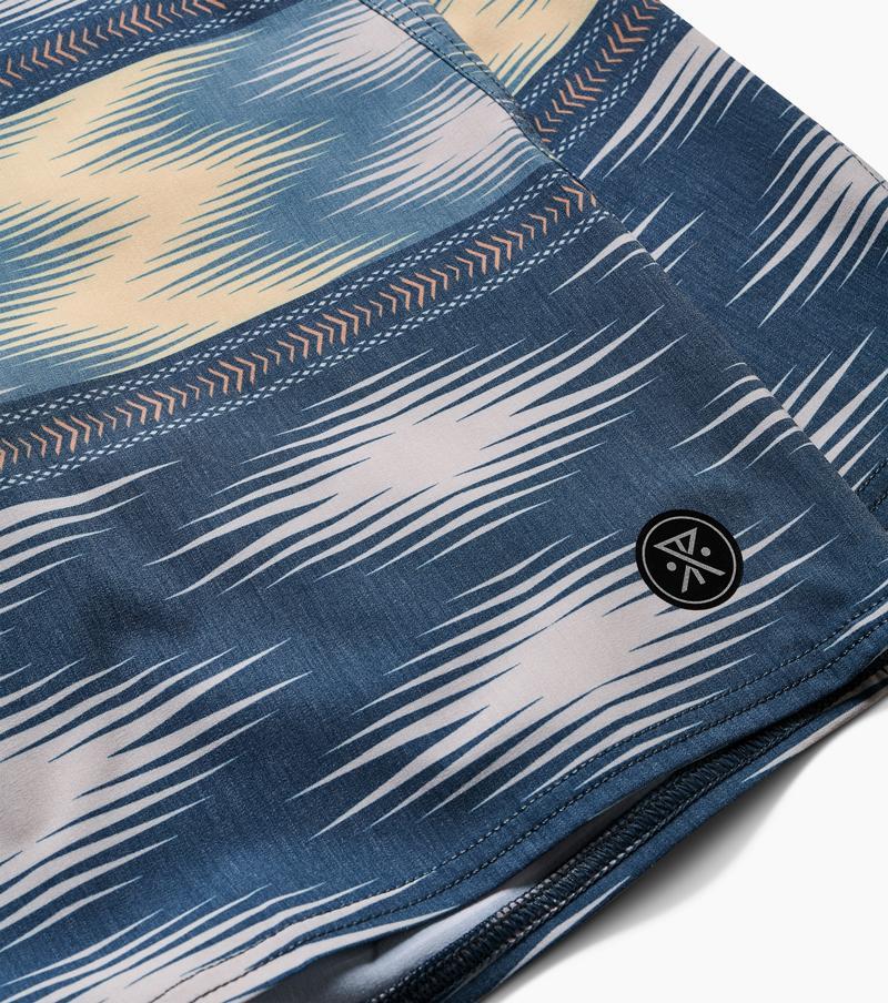 Passage Tremors Boardshorts 19" Roark