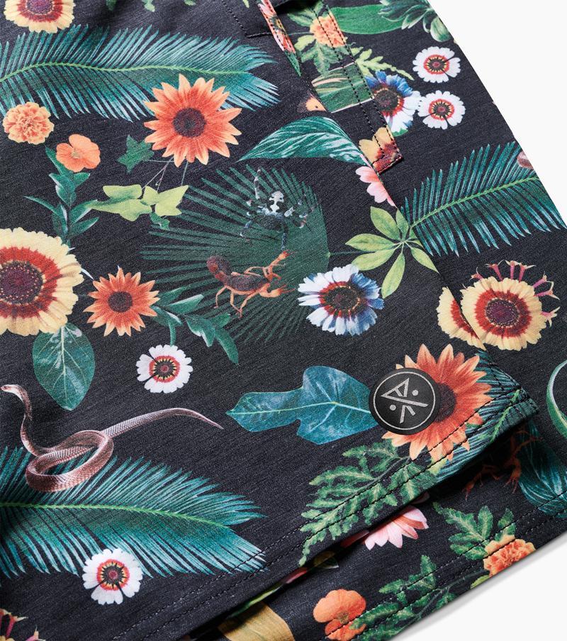 Chiller Menara Flora Boardshorts 17" Roark