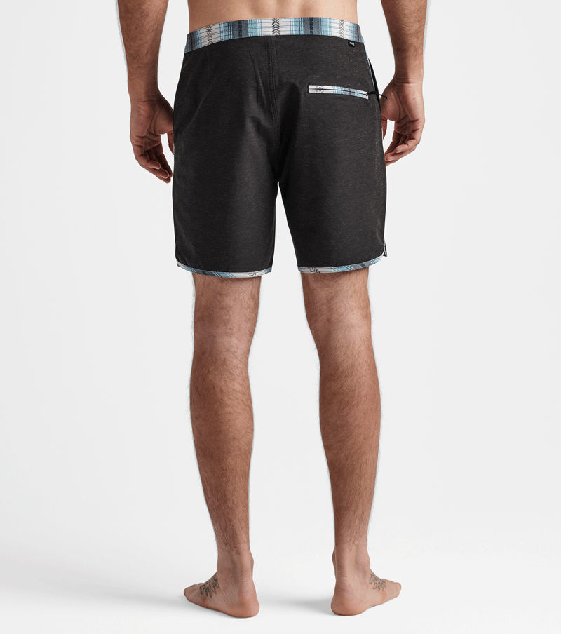 Chiller Raya 17" Boardshorts Roark